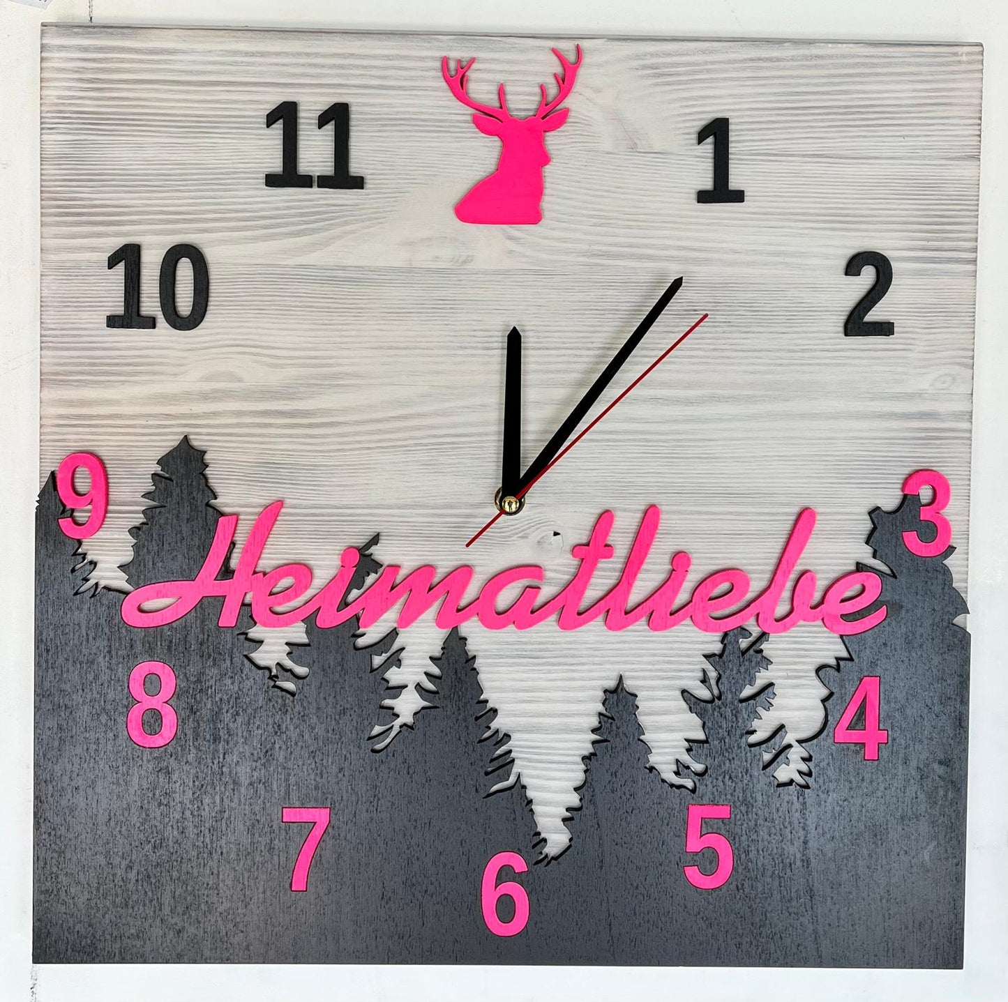Uhr Heimatliebe pink / weiß